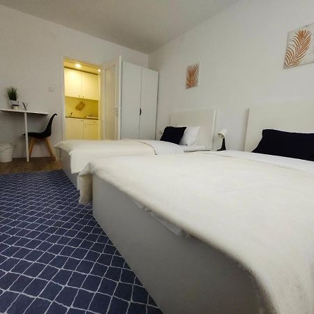 Marija Apartman Osijek Bagian luar foto