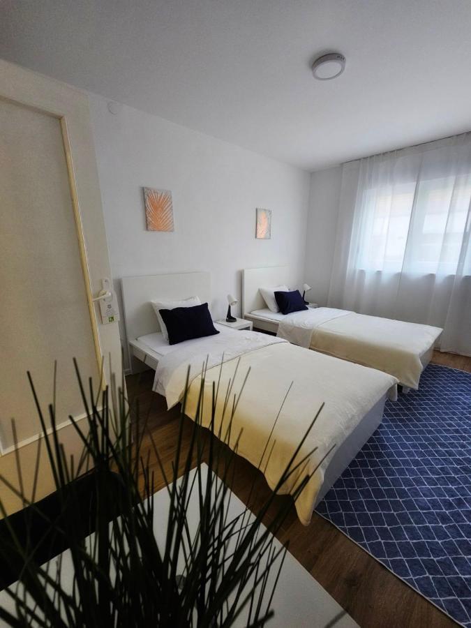 Marija Apartman Osijek Bagian luar foto