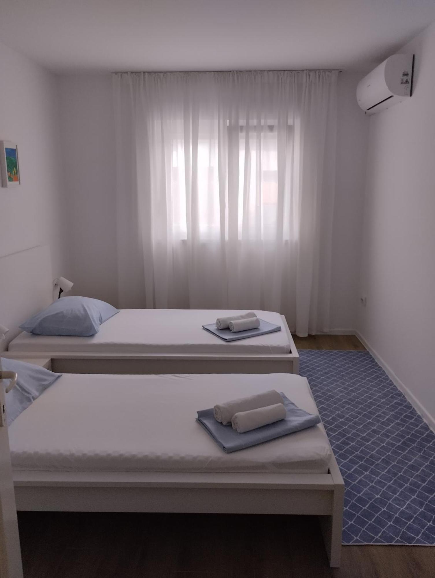 Marija Apartman Osijek Bagian luar foto